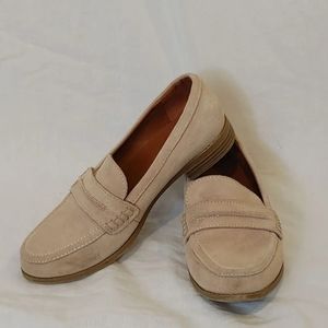universal thread • stone suede loafers